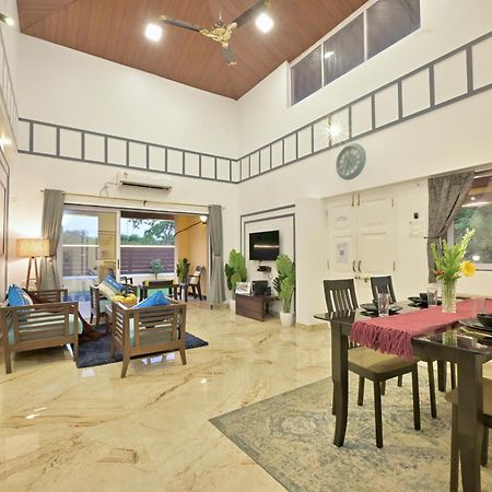 Ekostay - Pinewood Villa Alibág Kültér fotó
